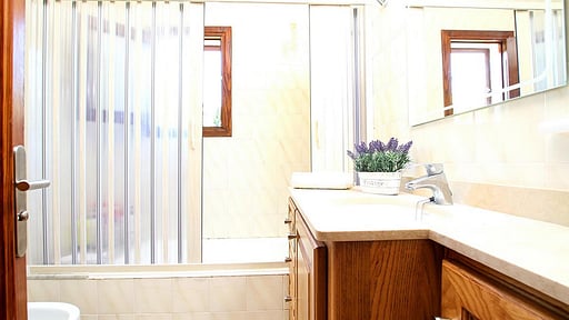 Villa Periwinkle Schlafzimmer 1