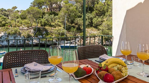 Villa Pescador Dining area