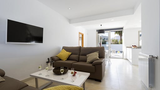 Holland Living room 2