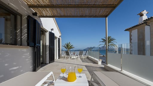 Holland Terrace/Veranda