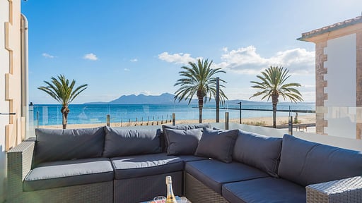 Holland Terrace/Veranda