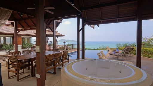 Villa Phala 1 Dining area
