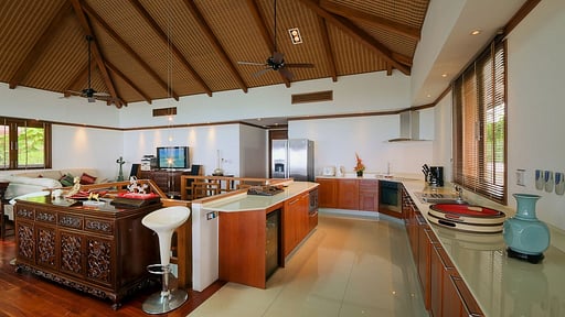 Villa Phala 1 Kitchen