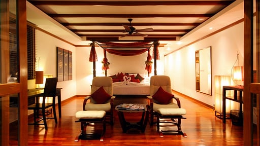 Villa Phala 5 Bedroom 1