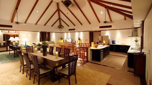 Villa Phala 5 Dining area