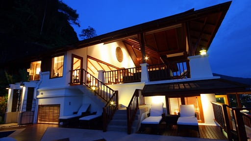 Villa Phala 5 Parking areas