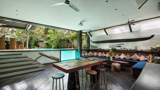 Villa Phinisi Living room