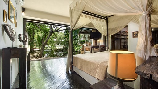 Villa Phinisi Bedroom 1