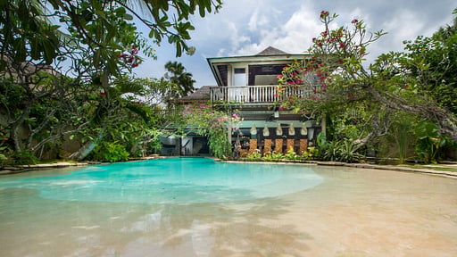 Villa Phinisi Swimming pool