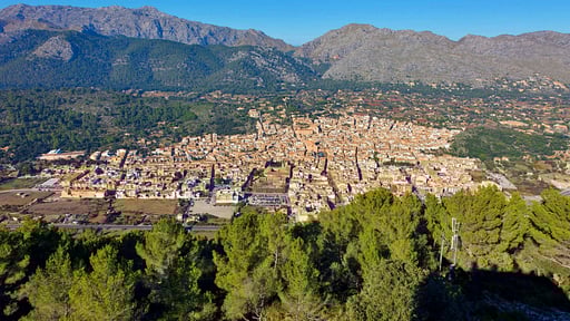 Villa Pi Tort Surroundings