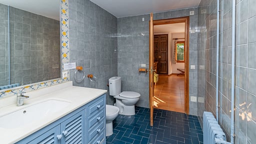 Villa Pi Tort Bedroom 1