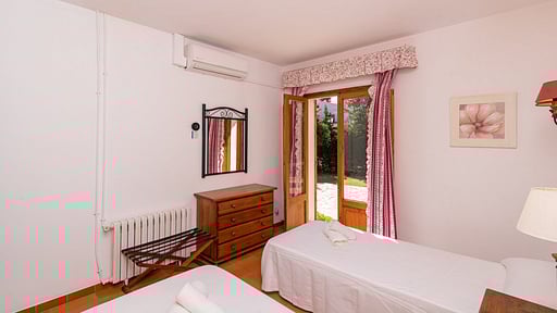 Villa Pi Tort Bedroom 3