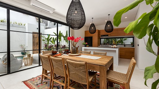 Villa Piano Piano Dining area