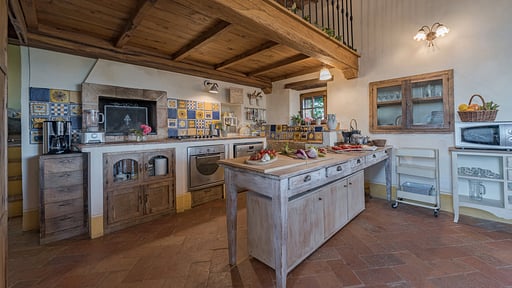 Villa Pienza Kitchen