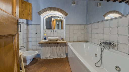 Villa Pienza Bedroom 1