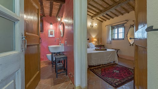 Villa Pienza Bedroom 2