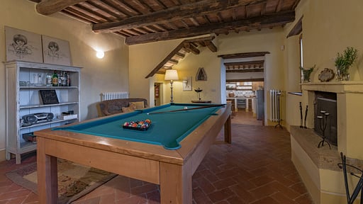 Villa Pienza Billiard