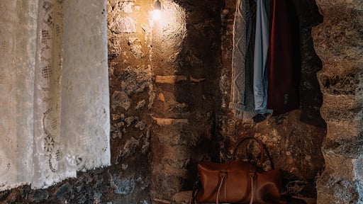 Villa Pietralava Bedroom 1