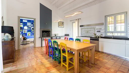 Villa Pigna Blue Dining area