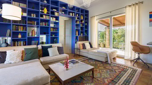 Villa Pigna Blue Salon
