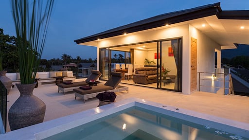 Villa Pina Colada Rooftop lounge