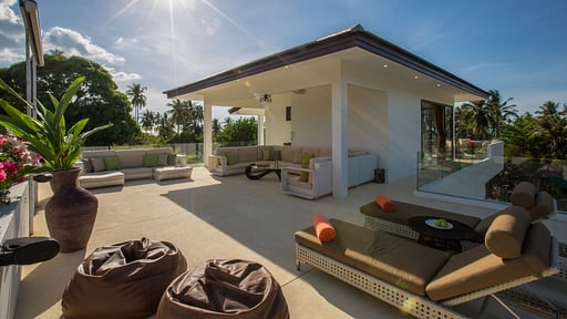 Villa Pina Colada Rooftop lounge