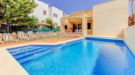 Villa Pinaret Swimming pool