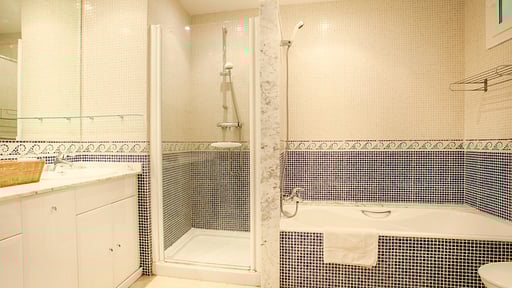 Villa Pinaret Bedroom 2