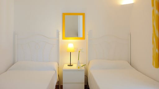 Villa Pineda Спальня 6