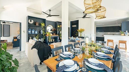 Villa Pintu Biru Dining area