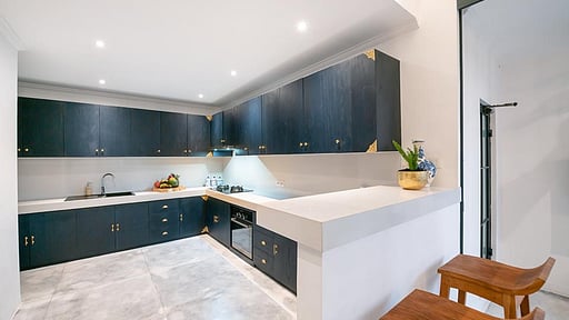 Villa Pintu Biru Kitchen