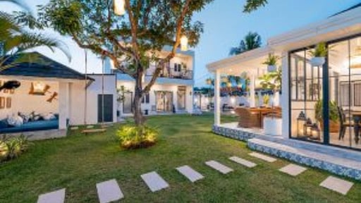 Villa Pintu Biru Others