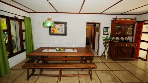 Villa Plage Dining area