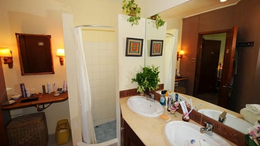 Villa Plage Bedroom 1