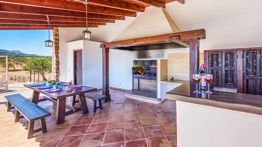 Villa Pletessa Nova Обеденная зона