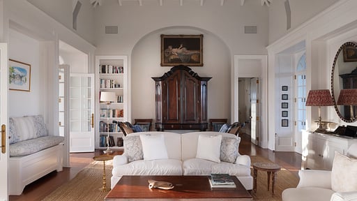 Villa Plumbago Living room