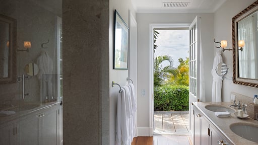 Villa Plumbago Bedroom 1