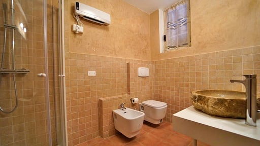 Villa Podere Dei Poeti Bedroom 4