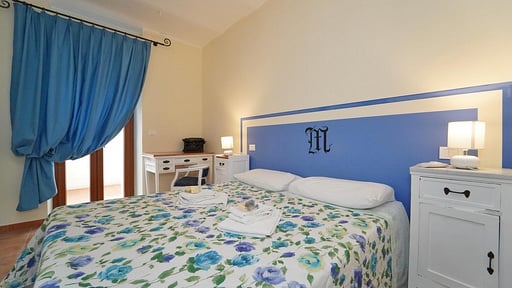 Villa Podere Dei Poeti Bedroom 6