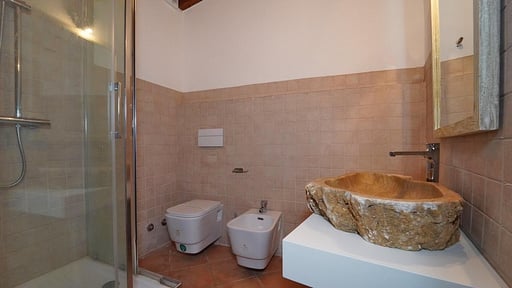 Villa Podere Dei Poeti Bedroom 9