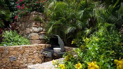 Villa Pointe Milou BBQ equipment