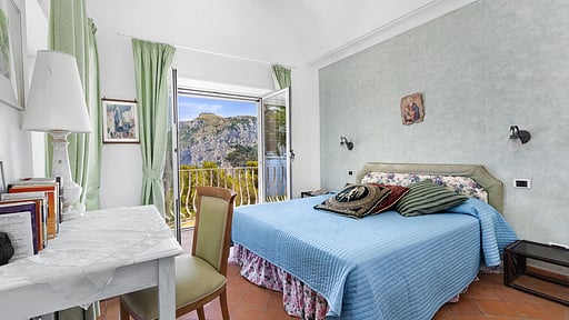 Villa Polifemo Bedroom 1