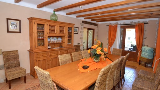 Finca Can Gamundí Dining area