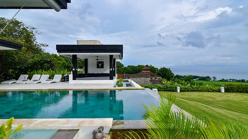 Villa Pondok Wahyu Sedana Piscina