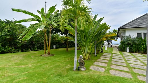 Villa Pondok Wahyu Sedana Jardín