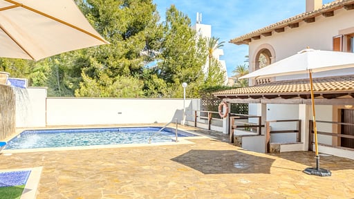 Villa Ponsada Swimming pool