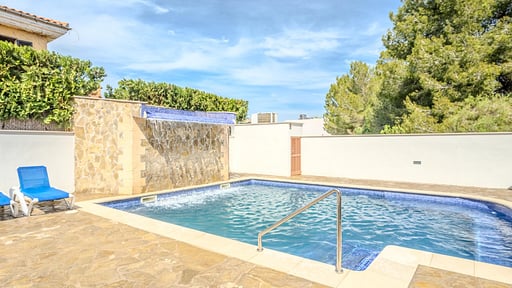 Villa Ponsada Swimming pool