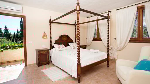 Villa Pontarro Pollensa Bedroom 2