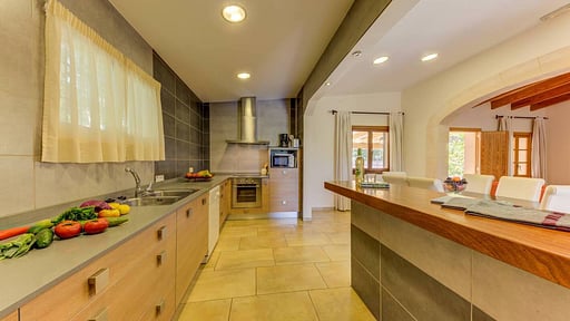 Villa Pontarro Kitchen