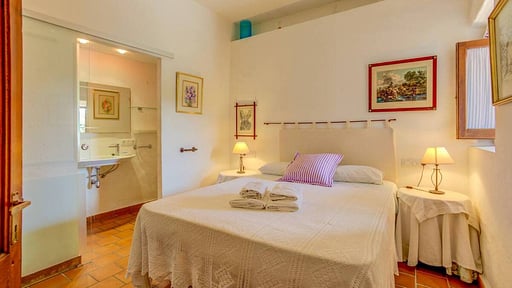 Villa Pontico Aina Bedroom 1